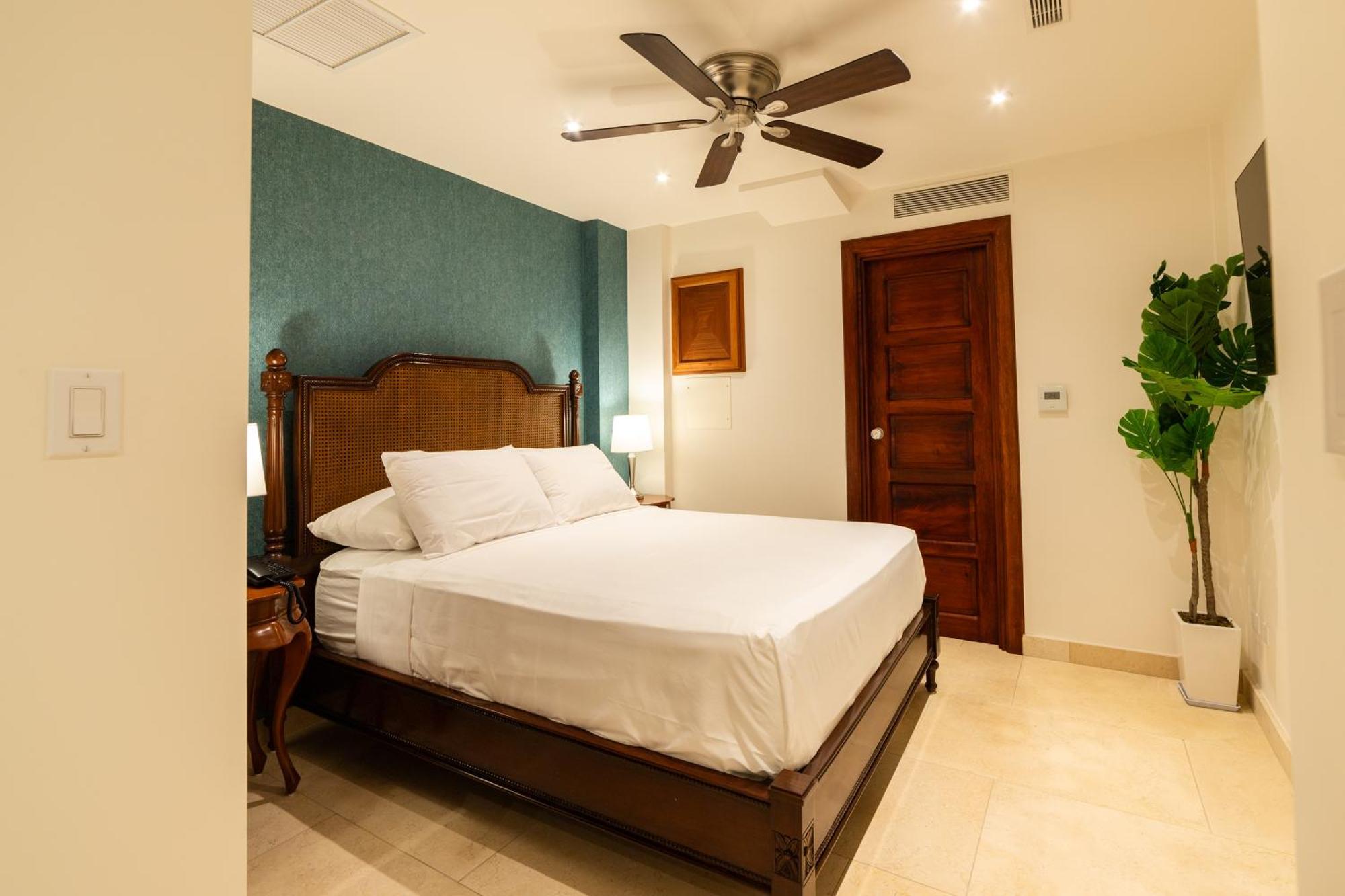 Hotel Plaza Herrera Panama  Extérieur photo